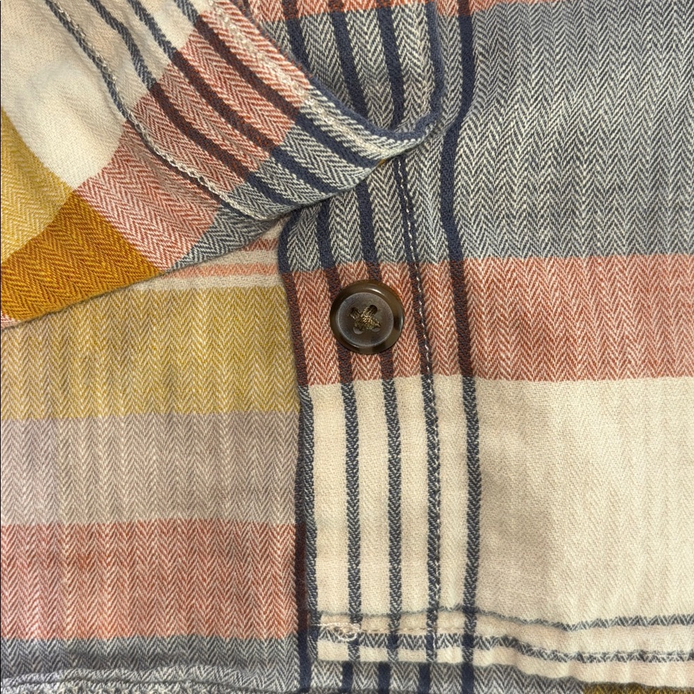 Carhartt womens plaid button front down shirt L 12-14 - Picture 7 of 7